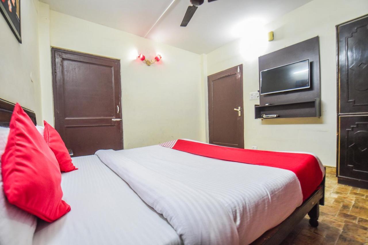 Oyo 7905 Holiday Inn Dalhousie Dış mekan fotoğraf